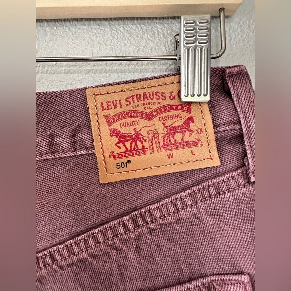 Levi’s 501 Cutoff Shorts Size 30 - Picture 8 of 9